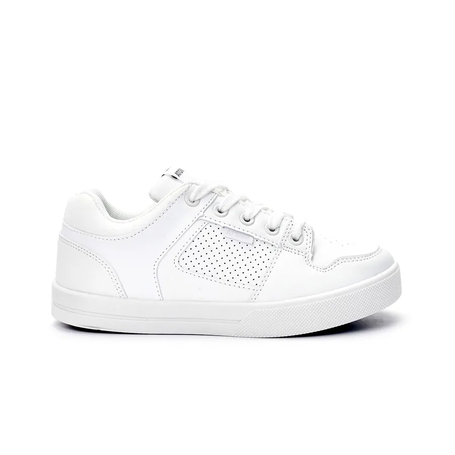 Imagen 0 de 4 de Zapatillas Atomik Yale 23-BLANCO