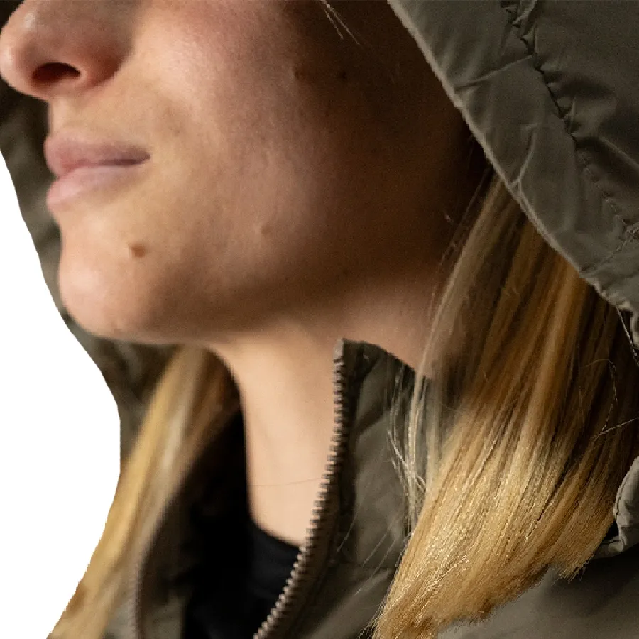 Imagen 4 de 7 de Campera Kamp Short Jacket Padding 25-VERDE OLIVA