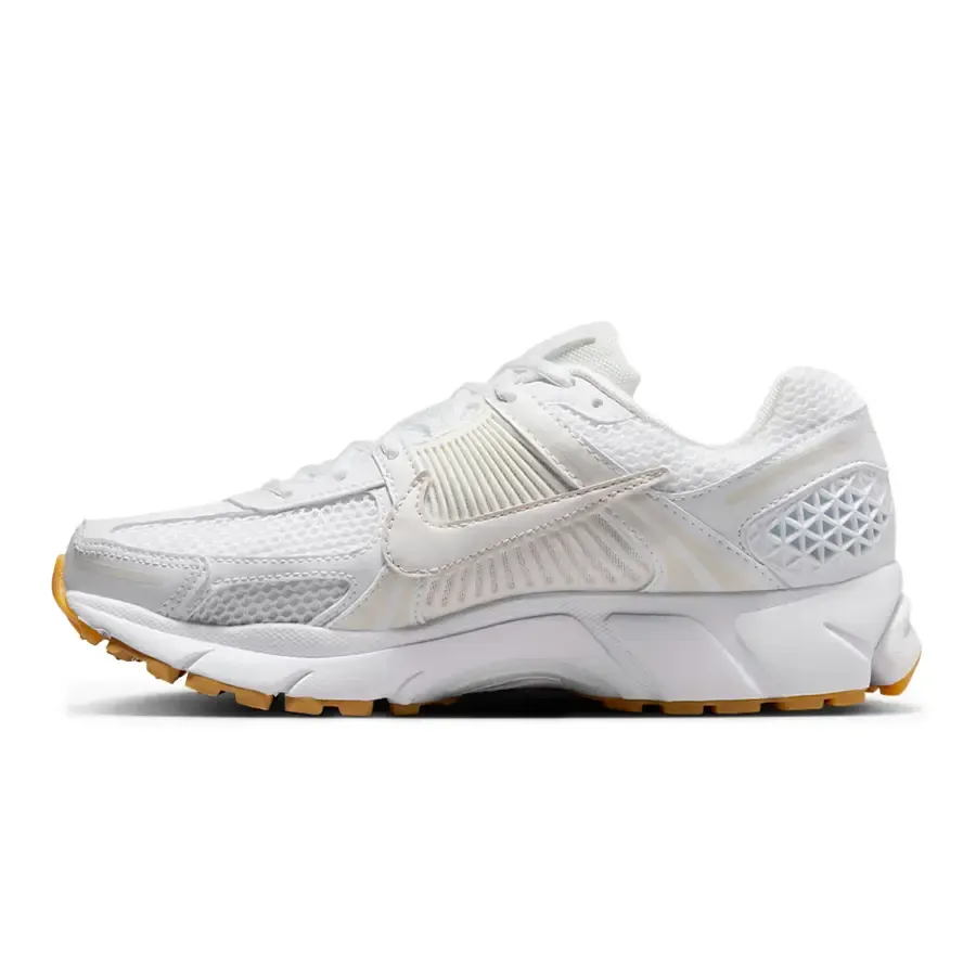 Imagen 2 de 8 de Zapatillas Nike Zoom Vomero 5-BLANCO/BEIGE