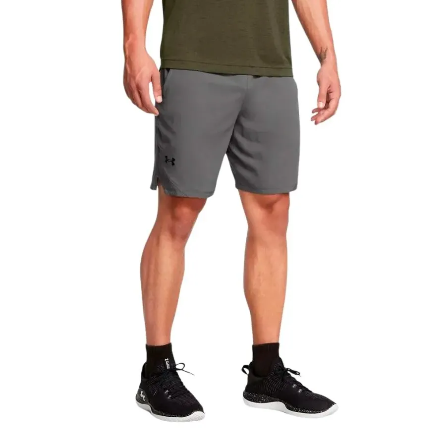 Imagen 0 de 4 de Shorts Under Armour Vanish Woven 8in-GRIS