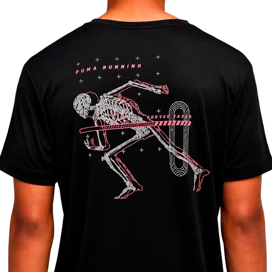 Imagen 2 de 3 de Remera Puma Run Illustration Graphic-NEGRO