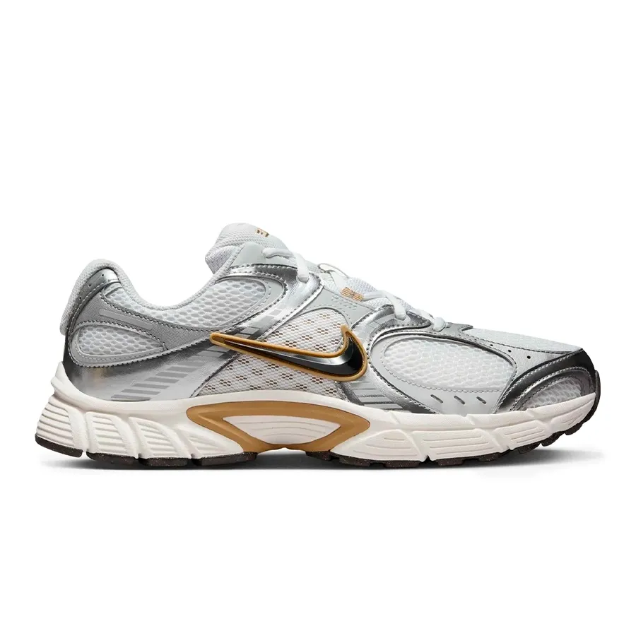 Imagen 0 de 8 de Zapatillas Nike V5 Rnr-BLANCO/PLATA/DORADO