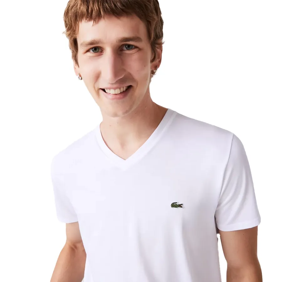 Imagen 3 de 6 de Remera Lacoste Cols Roules-BLANCO