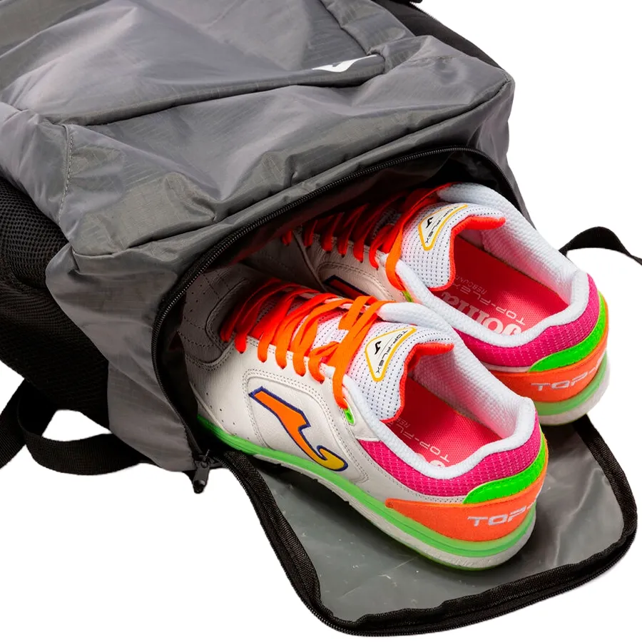 Imagen 8 de 9 de Mochila Joma Team-GRIS/NEGRO