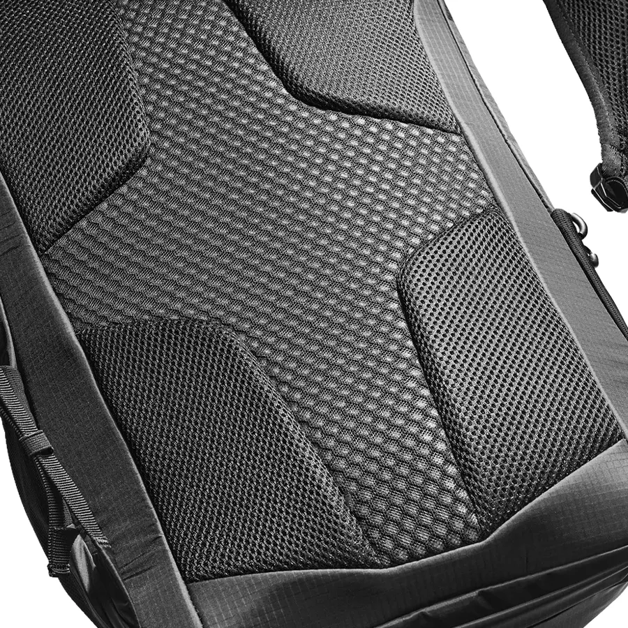 Imagen 6 de 9 de Mochila Salomon XT 25-NEGRO