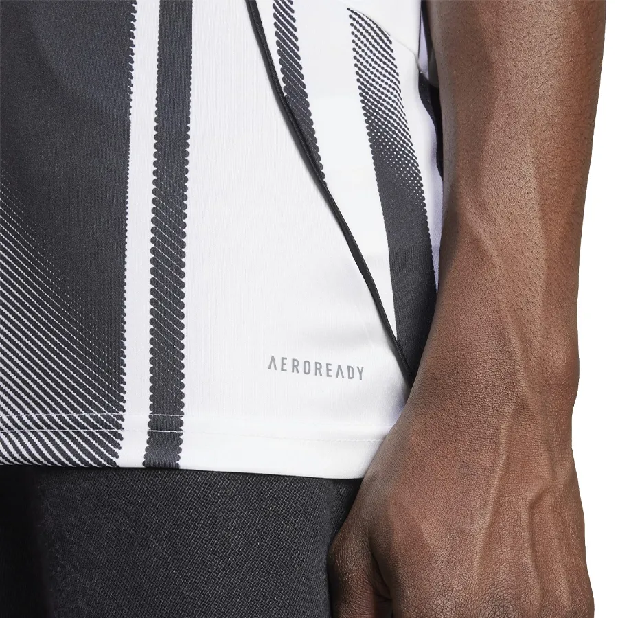 Imagen 5 de 6 de Camiseta adidas Titular De La Juventus 25/26-BLANCO/NEGRO