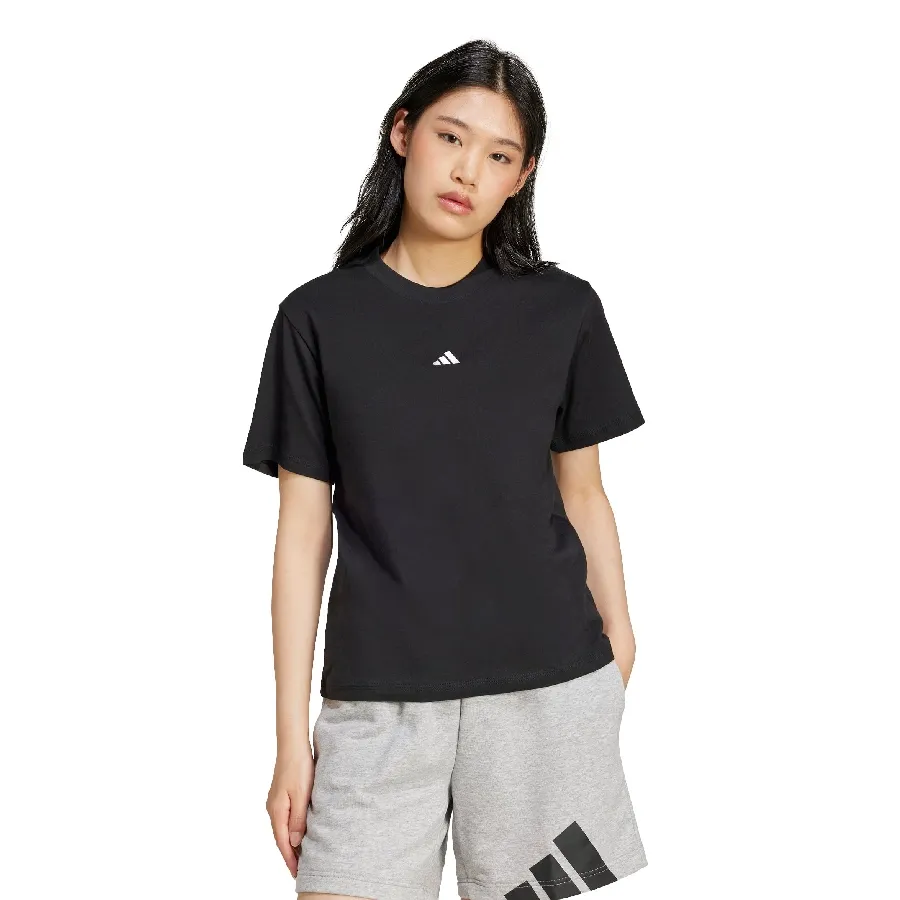 Imagen 0 de 5 de Remera adidas Essentials Logo Pequeño Algodón-NEGRO