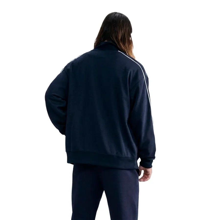 Imagen 1 de 4 de Campera Nike Sportswear Club-MARINO