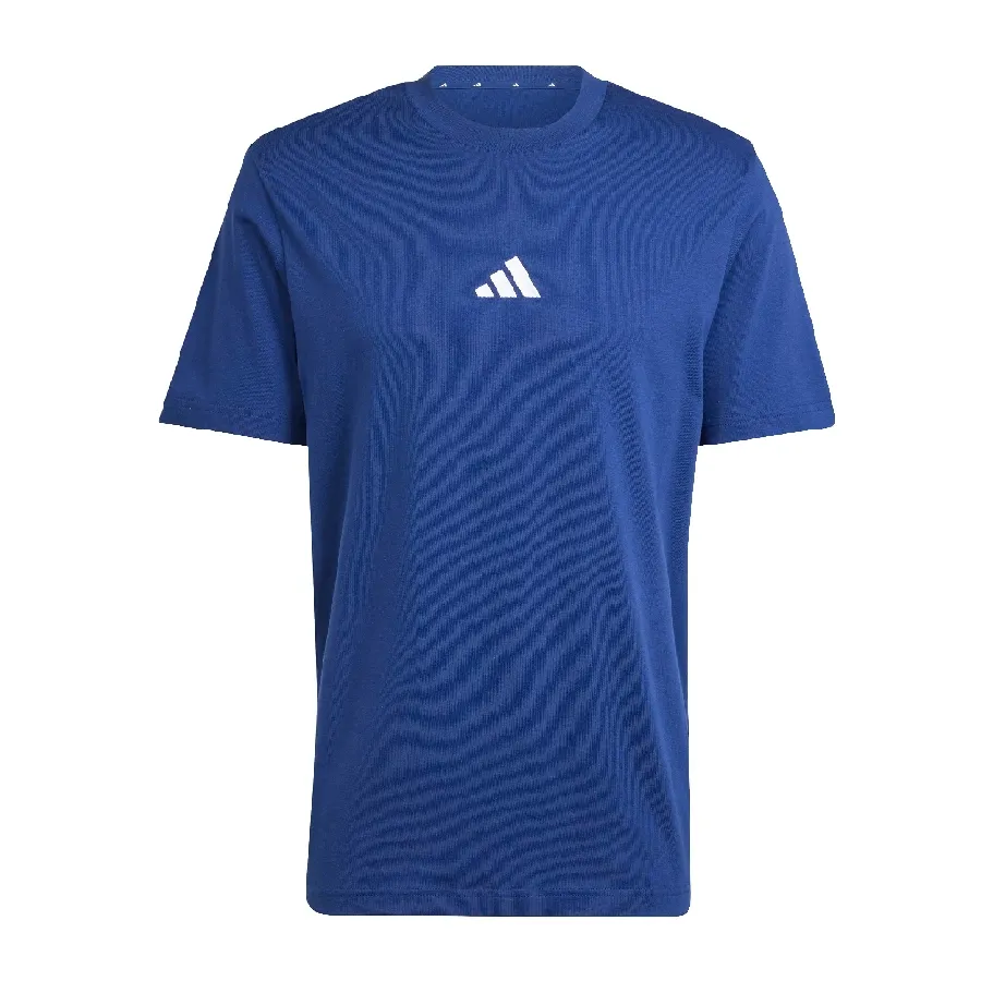 Imagen 3 de 6 de Remera adidas punto simple con logo pequeño Essentials-AZUL