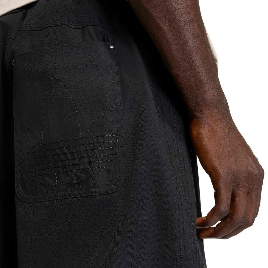 Imagen 4 de 5 de Pantalón adidas originals Premium Essentials-NEGRO