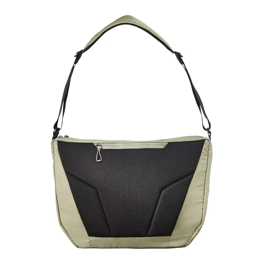 Imagen 3 de 4 de Bolso Salomon Shoulder Bag-NEGRO/VERDE OLIVA