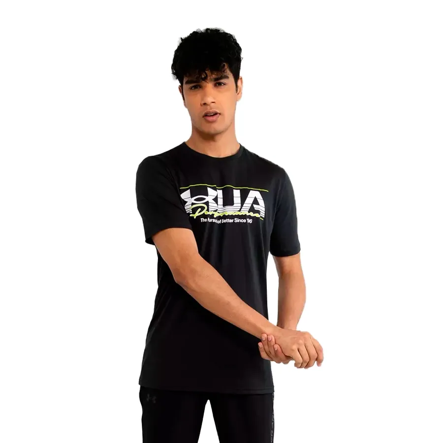 Imagen 2 de 3 de Remera Under Armour Vintage Branded Script-NEGRO