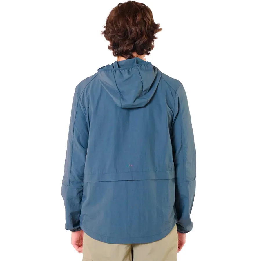 Imagen 1 de 5 de Campera Saucony Metro Windbreaker-GRIS PLOMO