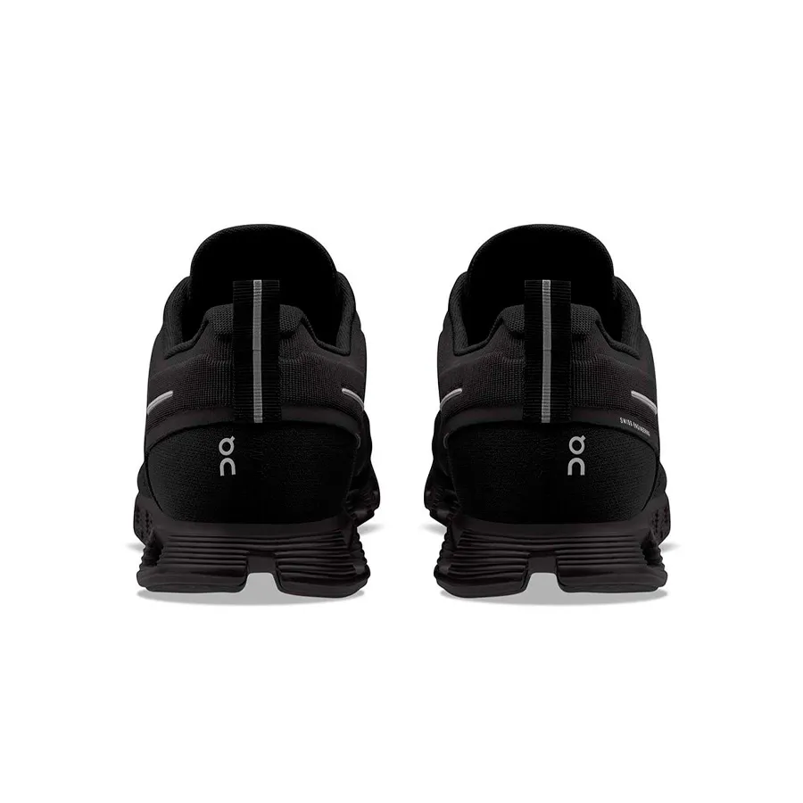 Imagen 2 de 6 de Zapatillas On Cloud 5 Waterproof-NEGRO