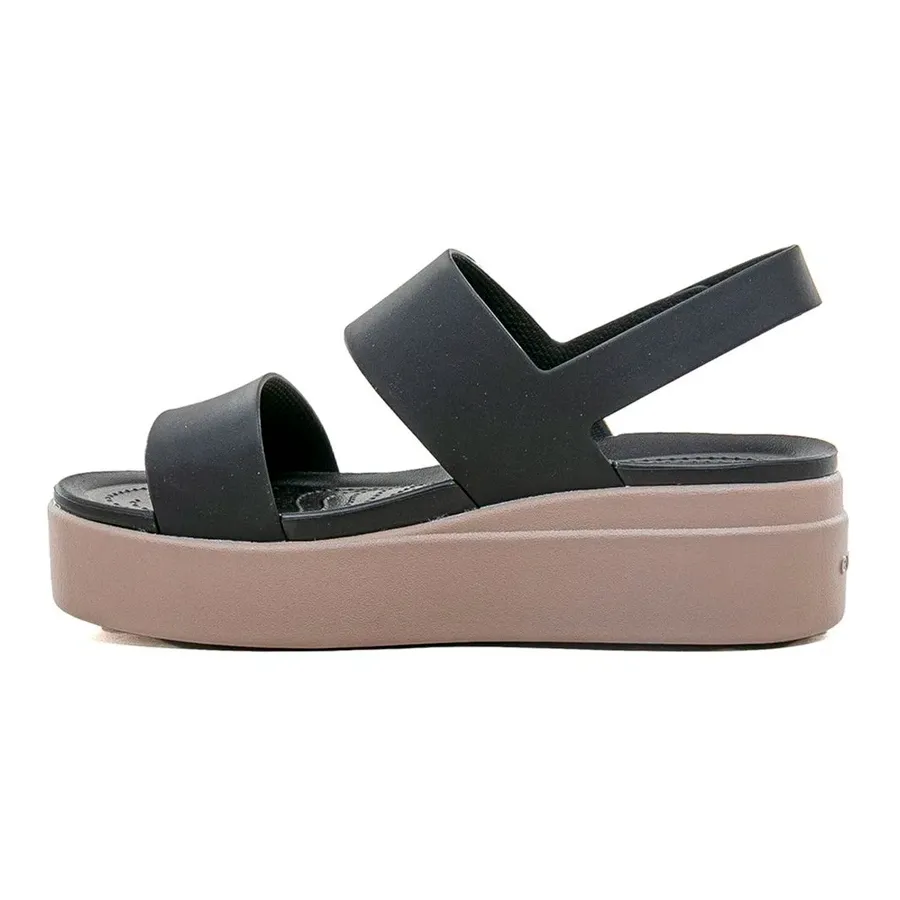 Imagen 1 de 5 de Sandalias Crocs Brooklyn Low Wedge-NEGRO