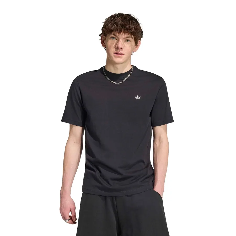 Imagen 0 de 4 de Remera adidas originals Trifolio Essentials-NEGRO