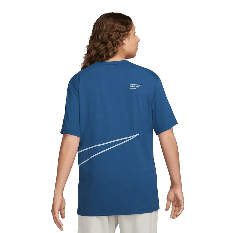 Imagen 1 de 3 de Remera Nike Dri-Fit Uv Hyverse-AZUL/BLANCO