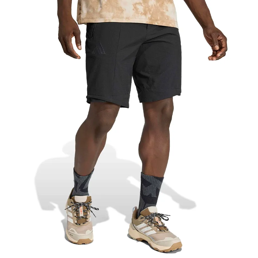 Imagen 1 de 6 de Pantalón adidas Terrex Xperior Utilitas Clima365 Zip-Off-NEGRO