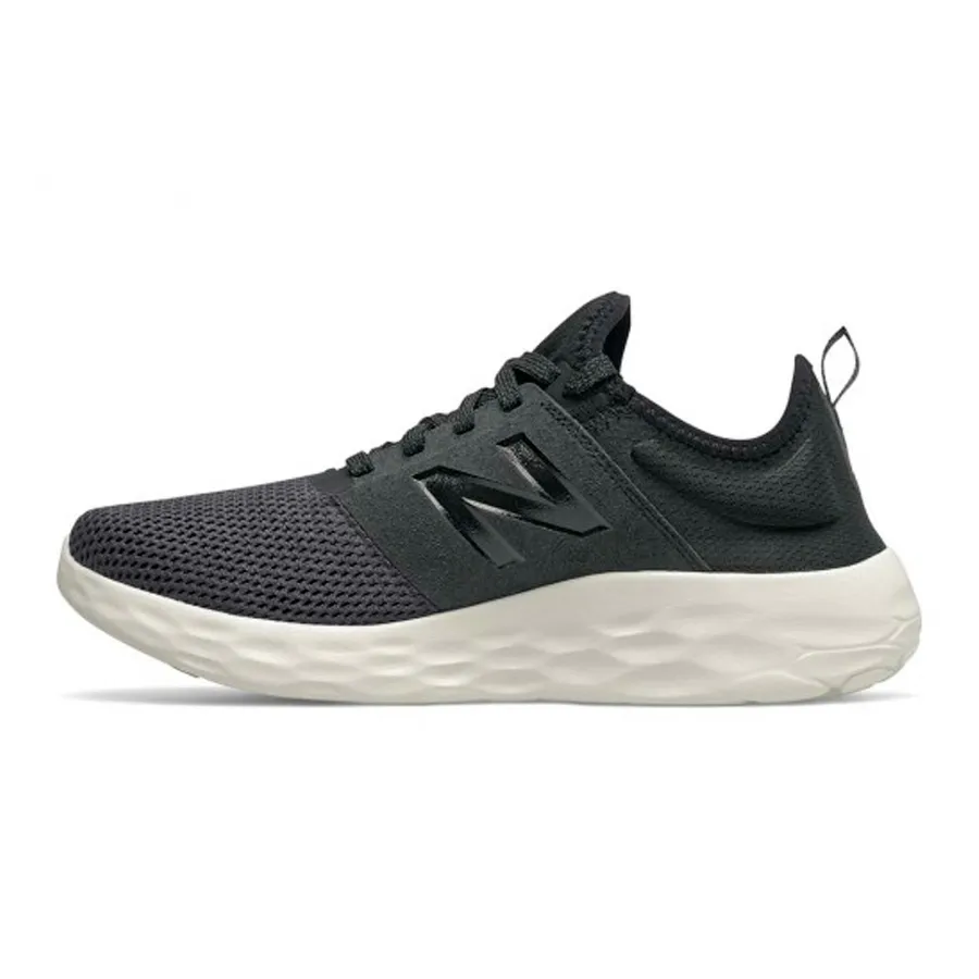 Imagen 1 de 4 de Zapatillas New Balance Fresh Foam Sport v2-NEGRO/BLANCO