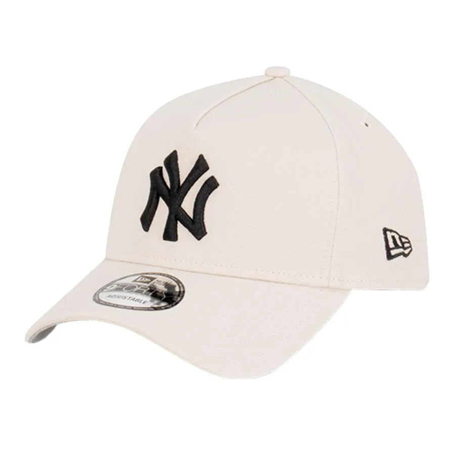 Imagen 0 de 3 de Gorra New Era New York Yankees-CRUDO/NEGRO