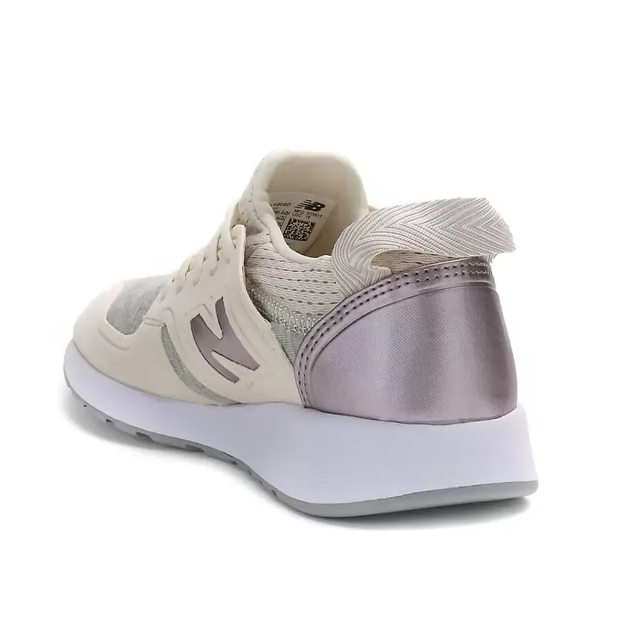 Imagen 2 de 4 de Zapatillas New Balance 420 Re Vlite Slip On-BEIGE/LILA