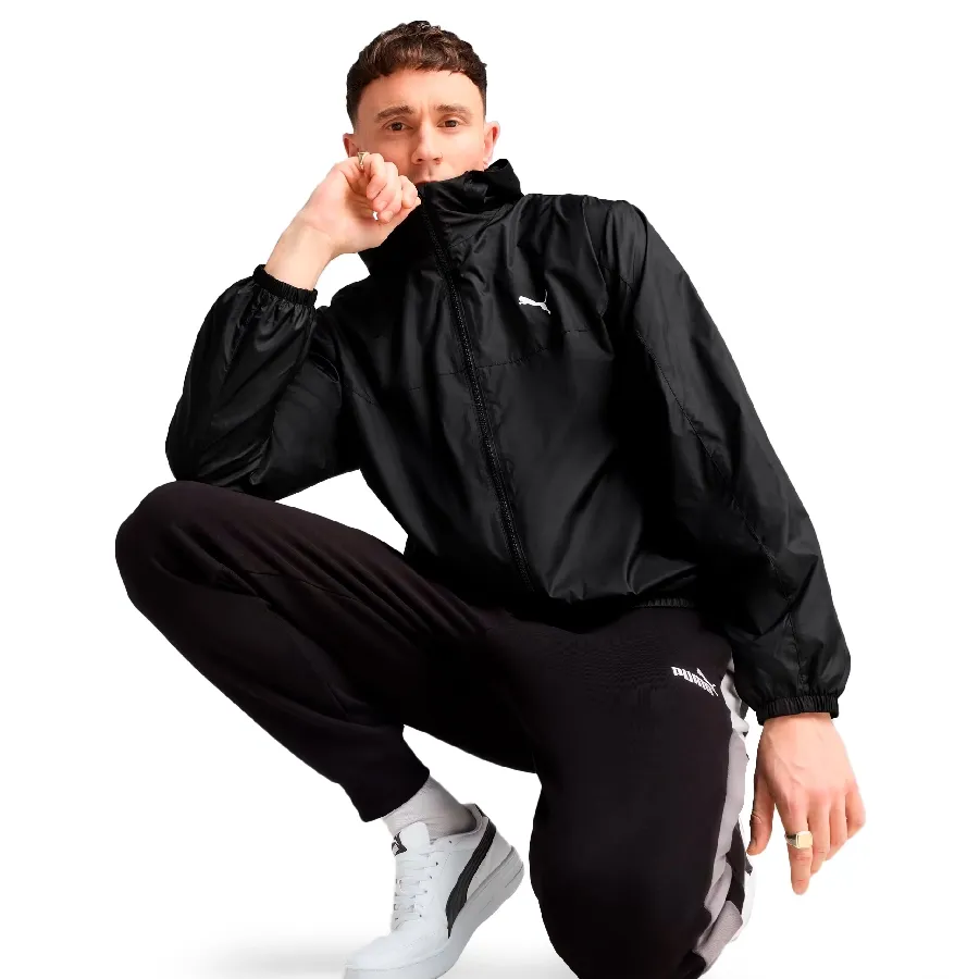 Imagen 2 de 4 de Campera Puma Essentials Regular-NEGRO