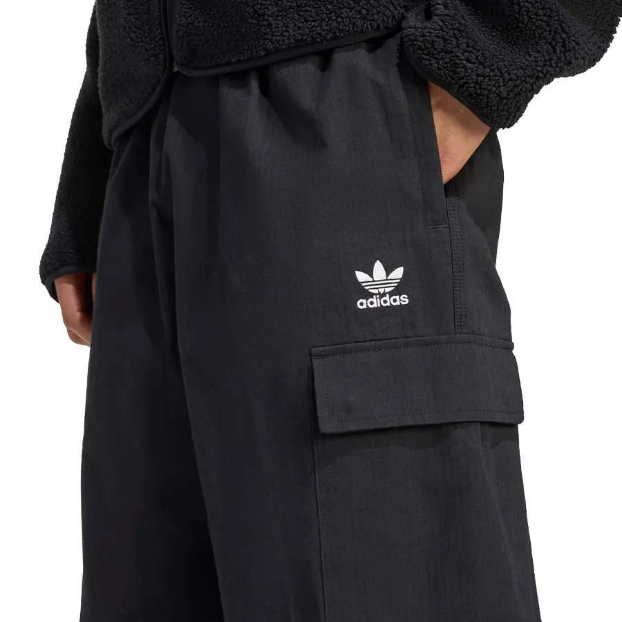 Imagen 4 de 6 de Pantalón adidas originals Essentials-NEGRO