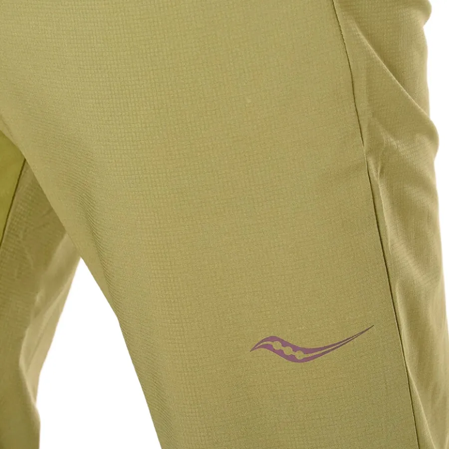 Imagen 3 de 5 de Pantalón Saucony Boston Woven-VERDE OLIVA
