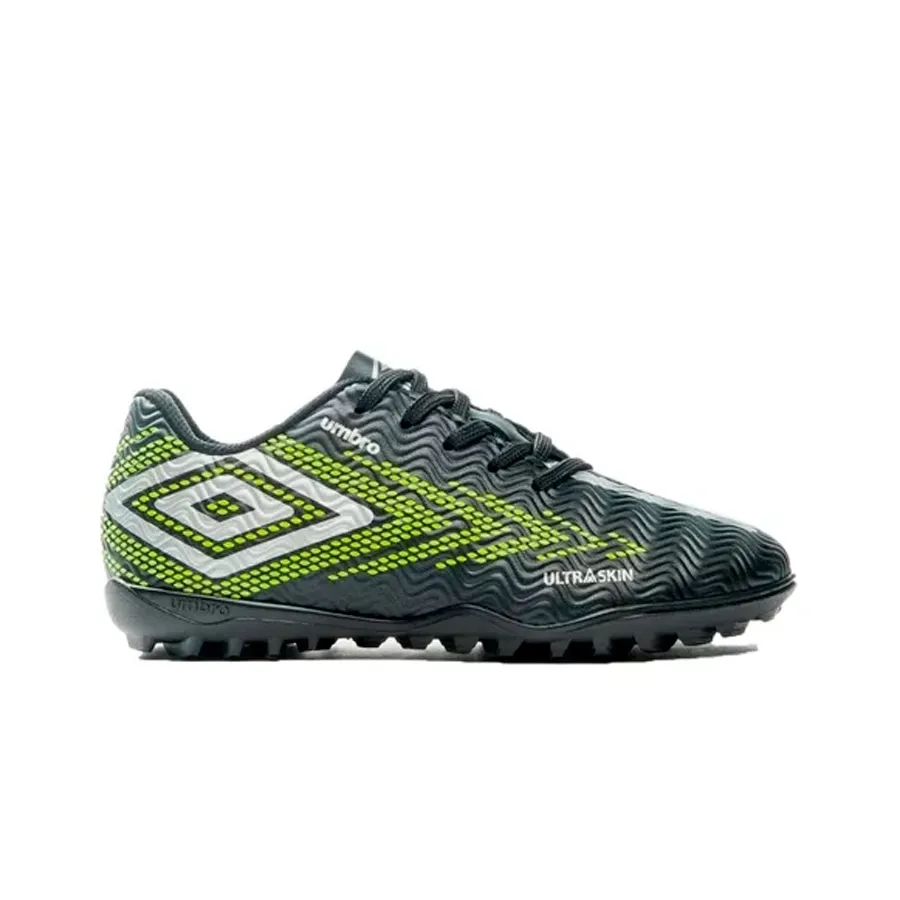 Imagen 0 de 5 de Botines Umbro Ultraskin Jr-NEGRO/PLATA/LIMA