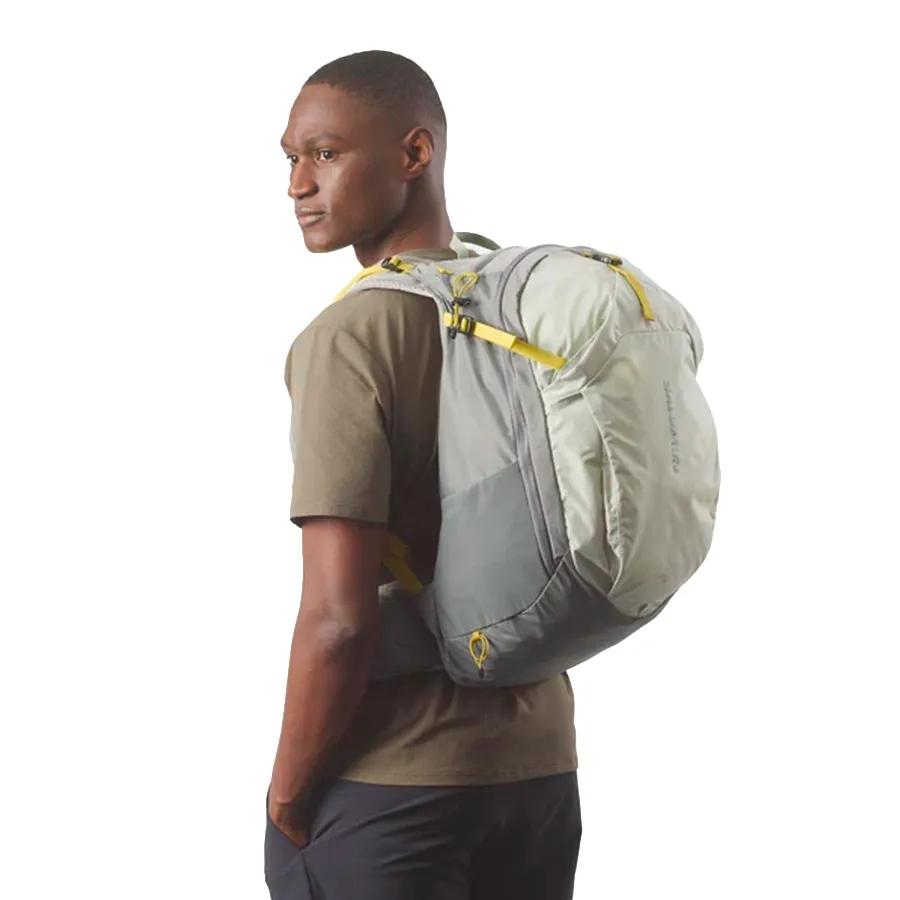 Imagen 0 de 4 de Mochila Trailblazer 30-GRIS/AMARILLO