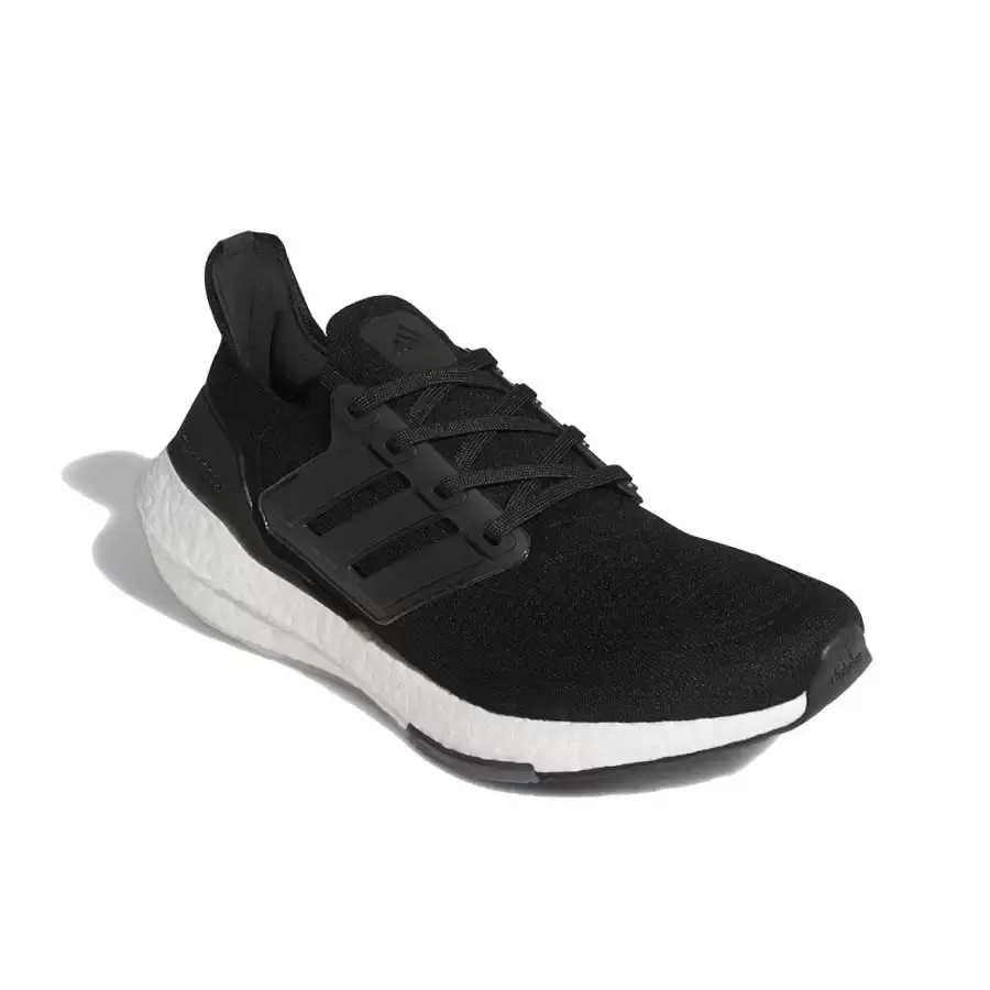 Imagen 0 de 6 de Zapatillas adidas Ultraboost 21-NEGRO/BLANCO