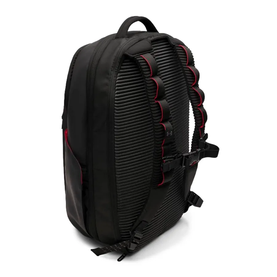 Imagen 4 de 9 de Mochila Under Armour No Weigh-NEGRO/ROJO