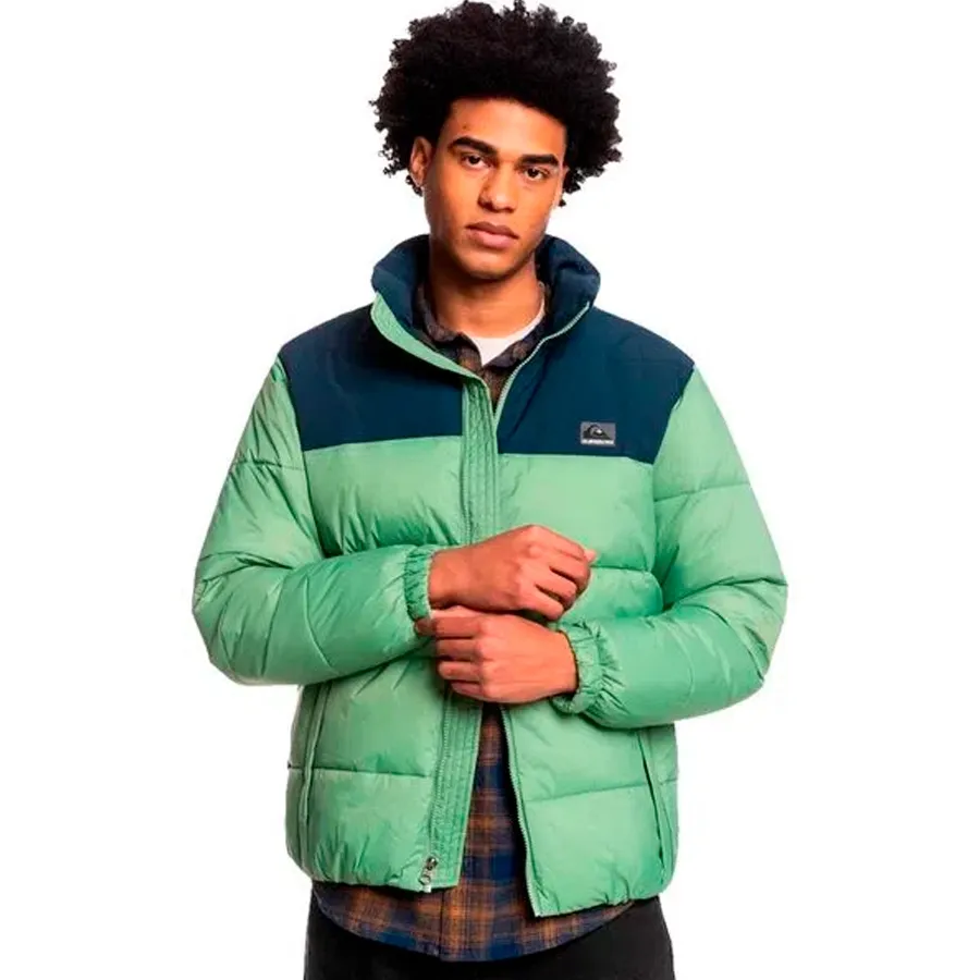Imagen 0 de 3 de Campera Quiksilver Wolf Shoulders-VERDE/MARINO
