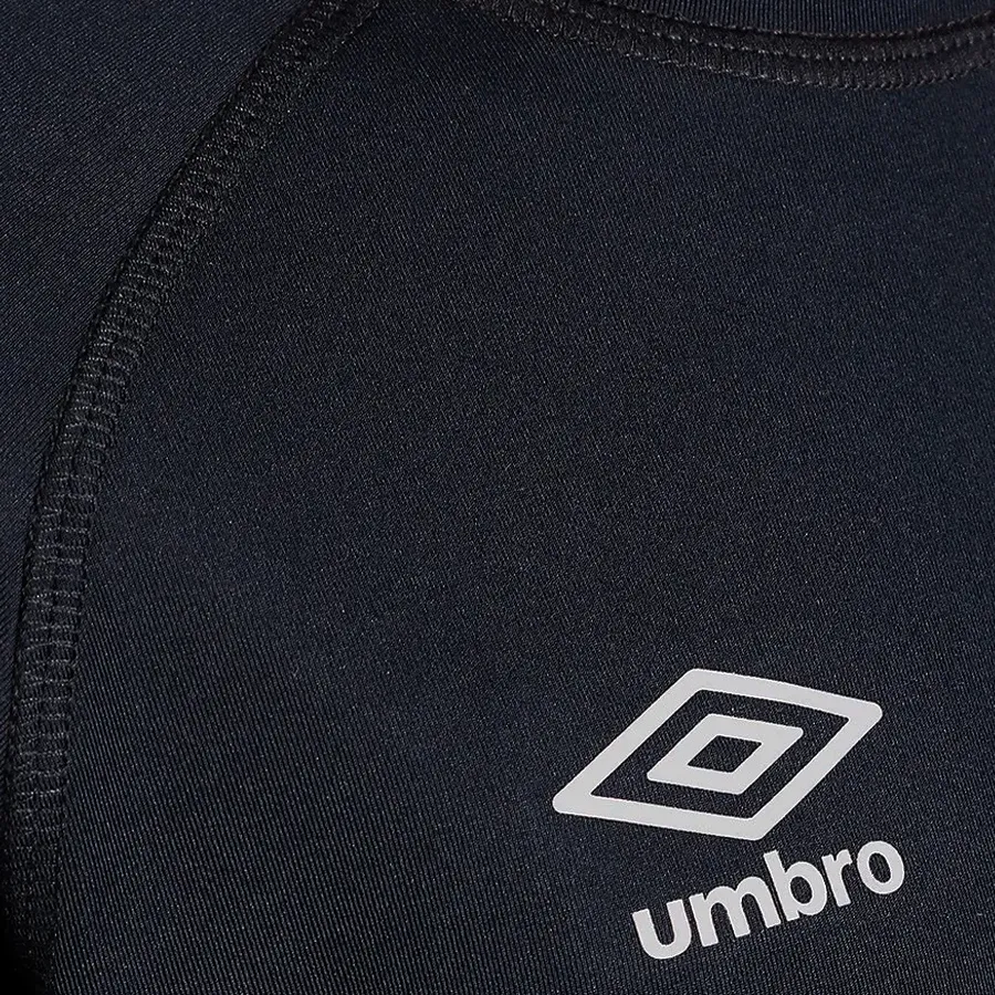 Imagen 3 de 4 de Remera Térmica Umbro-NEGRO