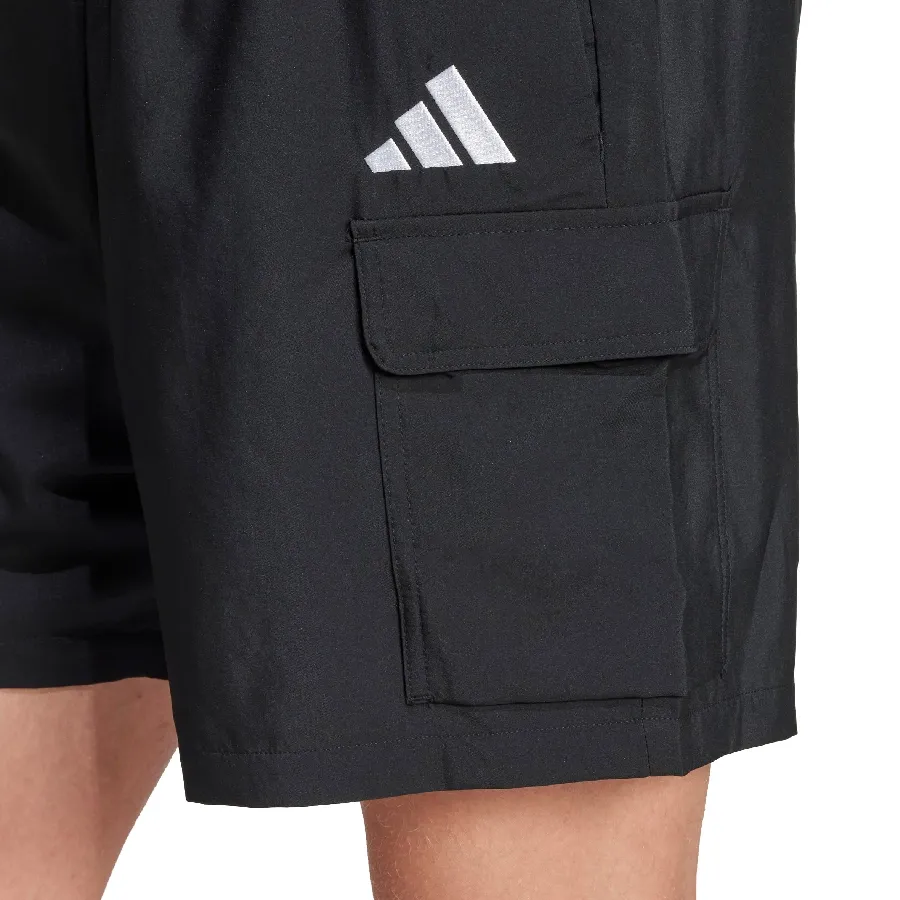 Imagen 3 de 4 de adidas Shorts  Essentials Small Logo Cargo Chelsea-NEGRO