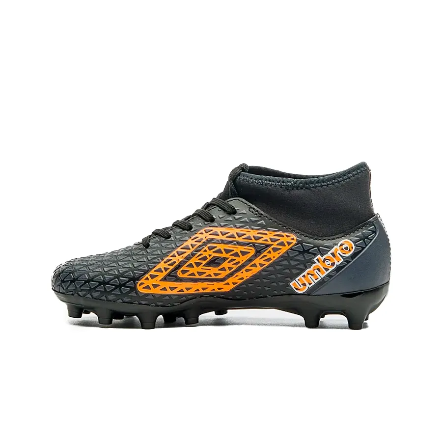 Imagen 2 de 7 de Botines Umbro Campo Mutant Jr-NEGRO/NARANJA