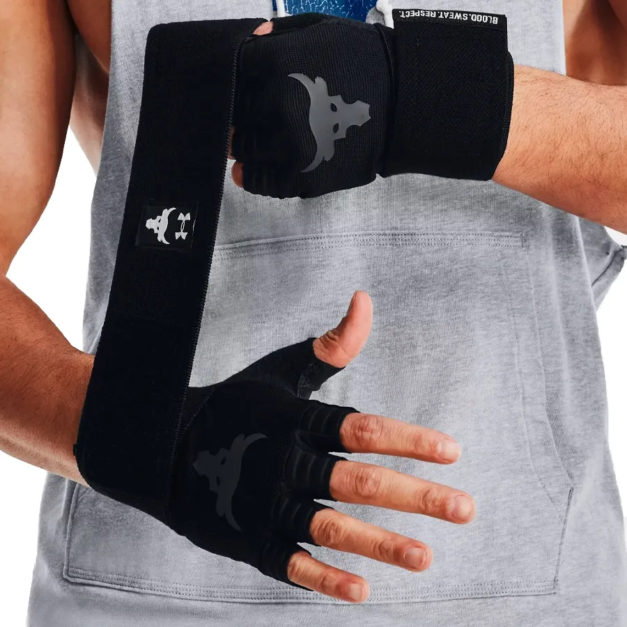 Imagen 2 de 4 de Guantes Under Armour Project Rock Training-NEGRO/GRIS