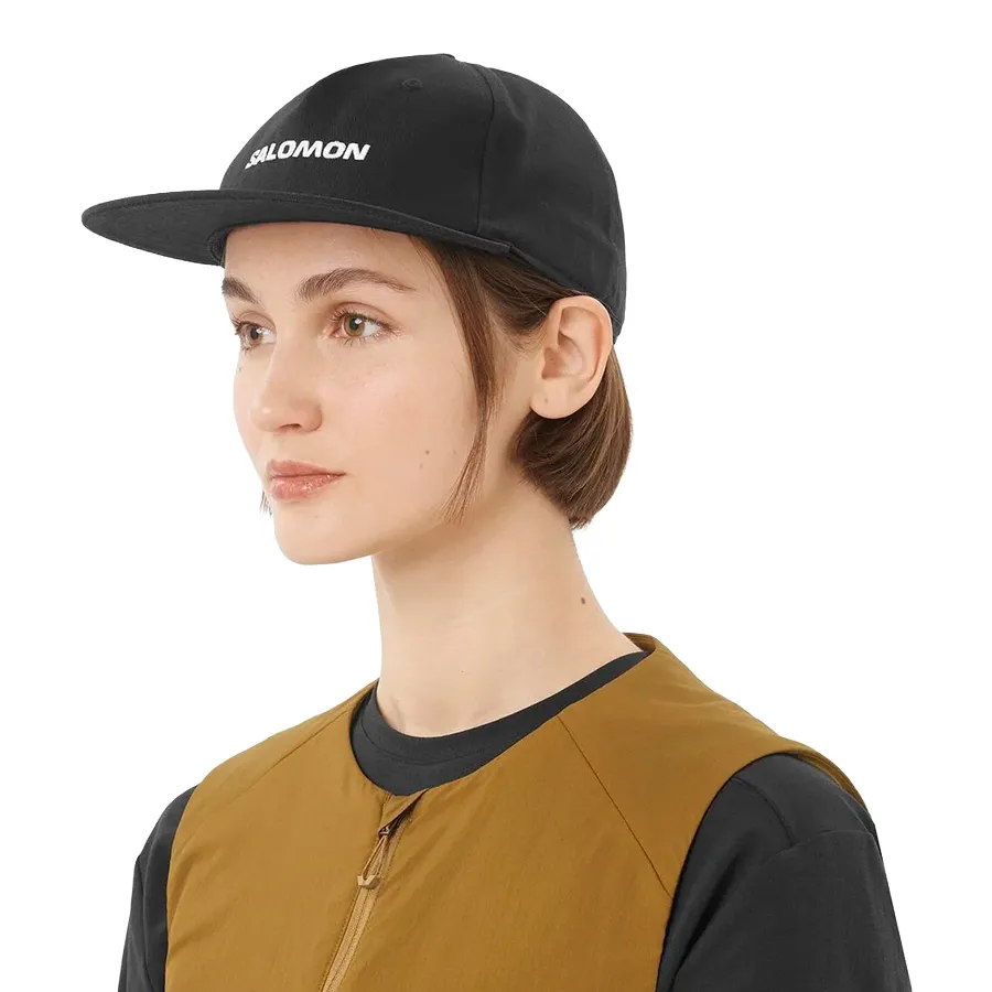 Imagen 4 de 5 de Gorra Salomon Logo Flat-NEGRO