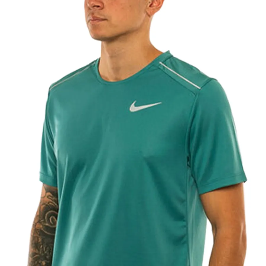 Imagen 2 de 3 de Remera Nike Miler-VERDE