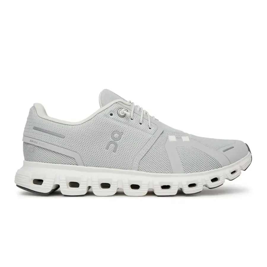Imagen 0 de 5 de Zapatillas On Cloud 6-GRIS
