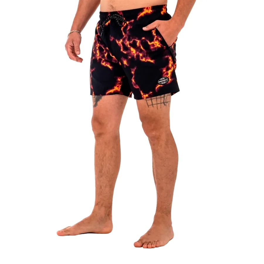 Imagen 1 de 3 de Shorts Dc On Fire Volley 17-NEGRO/ROJO