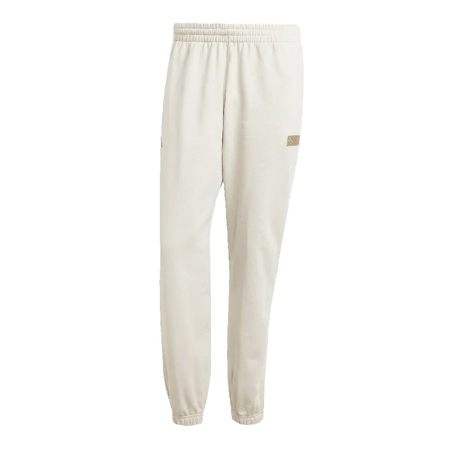 Imagen 1 de 5 de Pantalón adidas Premium Mercedes-BEIGE