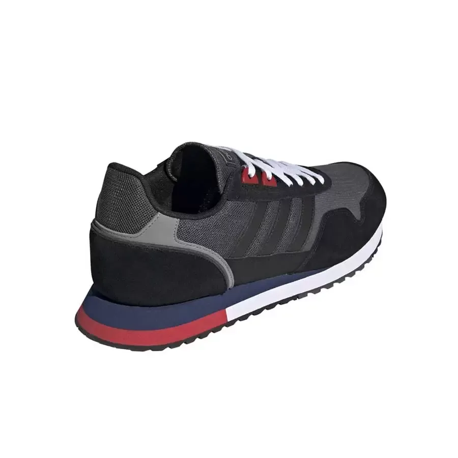 Imagen 1 de 5 de Zapatillas adidas 8 K 2020-GRAFITO/NEGRO/ROJO