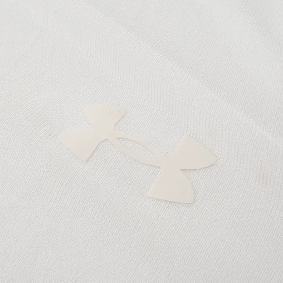 Imagen 2 de 5 de Remera Under Armour Seamless Stride-BLANCO