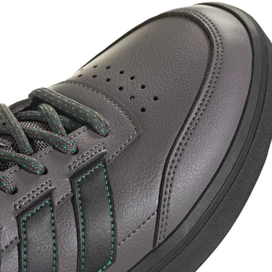 Imagen 6 de 7 de Zapatillas adidas Courtblock-MARRON/NEGRO