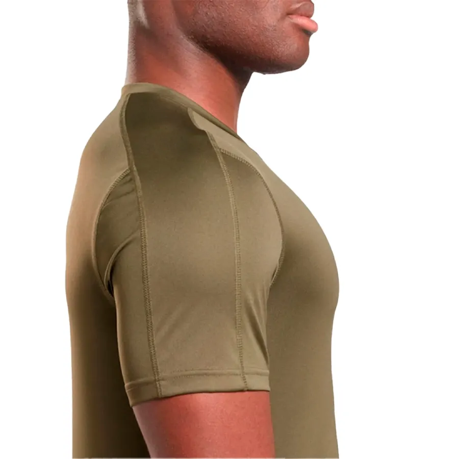 Imagen 2 de 4 de Remera Reebok Tech-VERDE MILITAR
