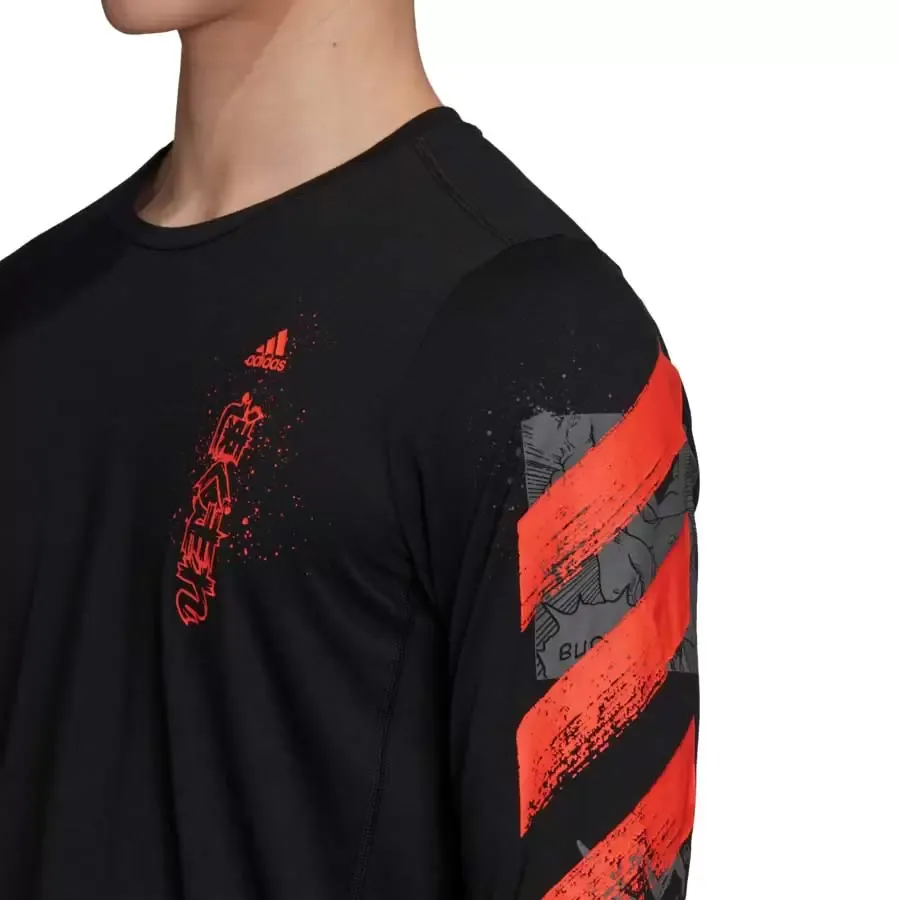 Imagen 2 de 4 de Remera adidas Estampada Fast Gfx Ls-NEGRO/ROJO