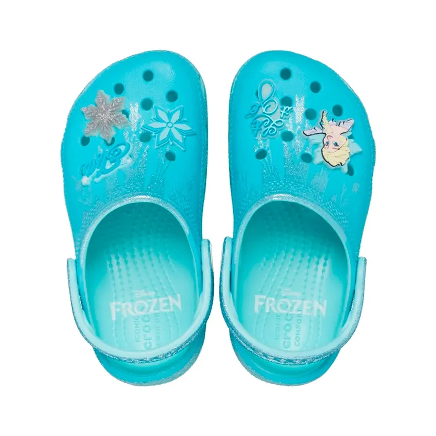Imagen 5 de 7 de Ojotas Crocs Frozen Elsa Classic Clog-CELESTE