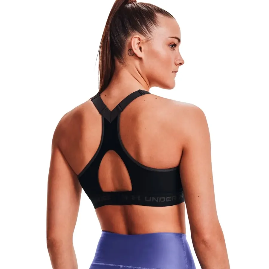 Imagen 1 de 6 de Top Under Armour High Crossback-NEGRO