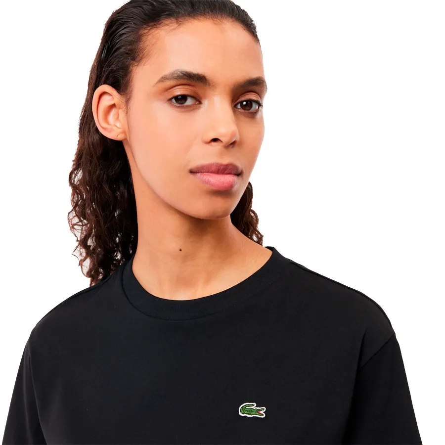 Imagen 4 de 5 de Remera Lacoste Lisa-NEGRO